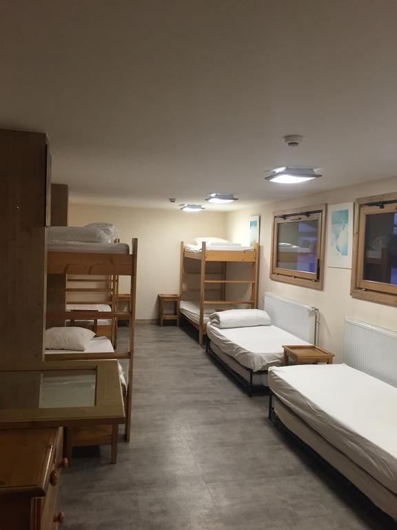 Fleur Des Neiges Hostel Chamonix Bagian luar foto