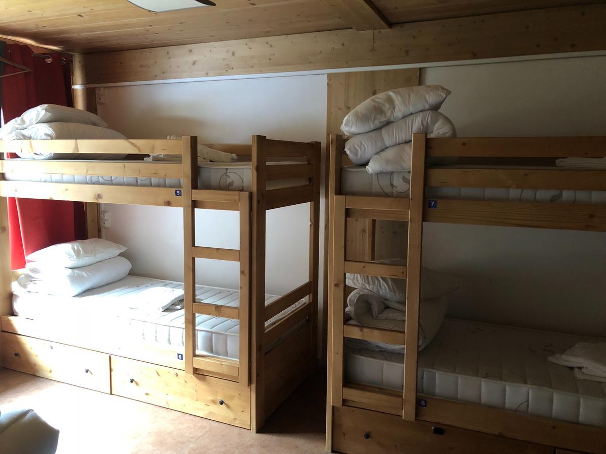 Fleur Des Neiges Hostel Chamonix Bagian luar foto